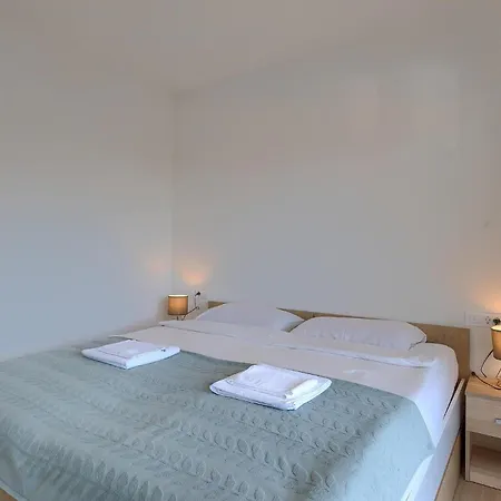 Feriehus Lippa Peroj 1 Pula