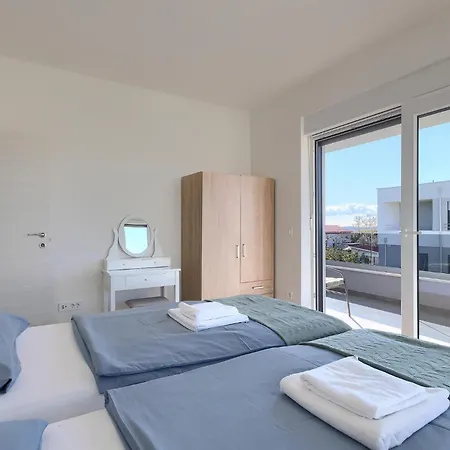 Holiday home Lippa Peroj 1