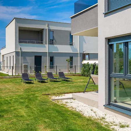 펜션 Lippa Peroj 1 풀라