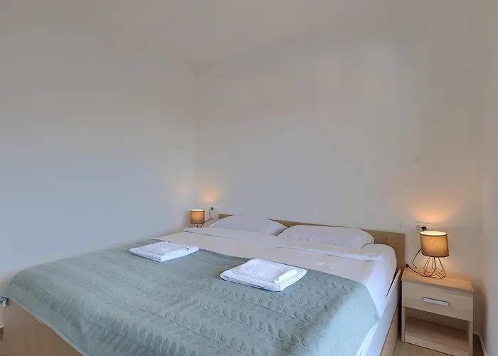 펜션 Lippa Peroj 1 풀라