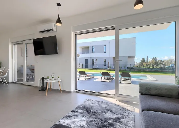 Lippa Peroj 1 펜션