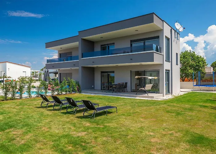 Σπίτι διακοπών Lippa Peroj 1