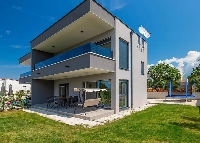 펜션 Lippa Peroj 1